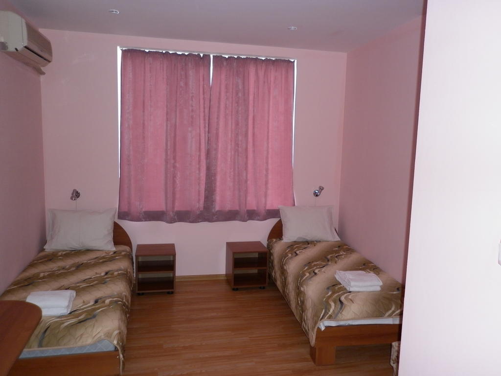 Ivanova Cheshma Guest House Varna Bilik gambar