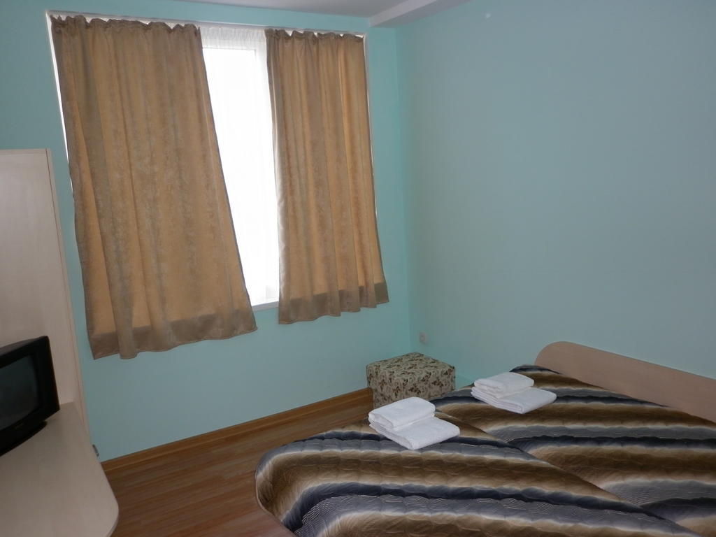 Ivanova Cheshma Guest House Varna Bilik gambar